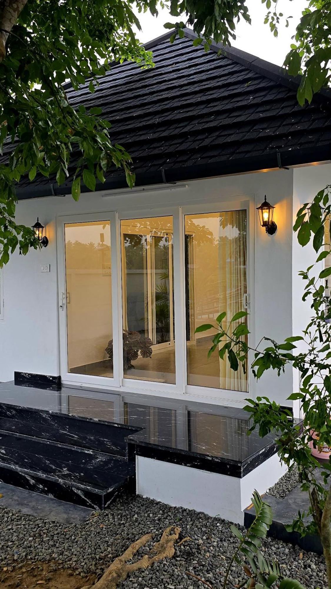 Pradeep'S Backwater Villa Kochi エクステリア 写真